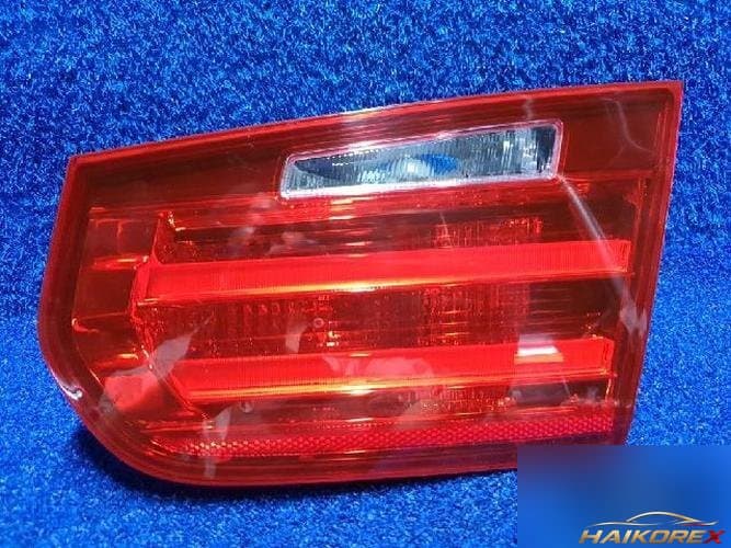 BMW 3 Series 2014 — фара задняя правая внутренняя 7371112-02