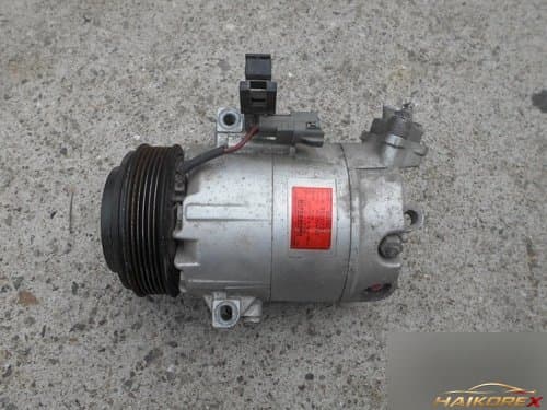 Компрессор кондиционера AKC200A402F