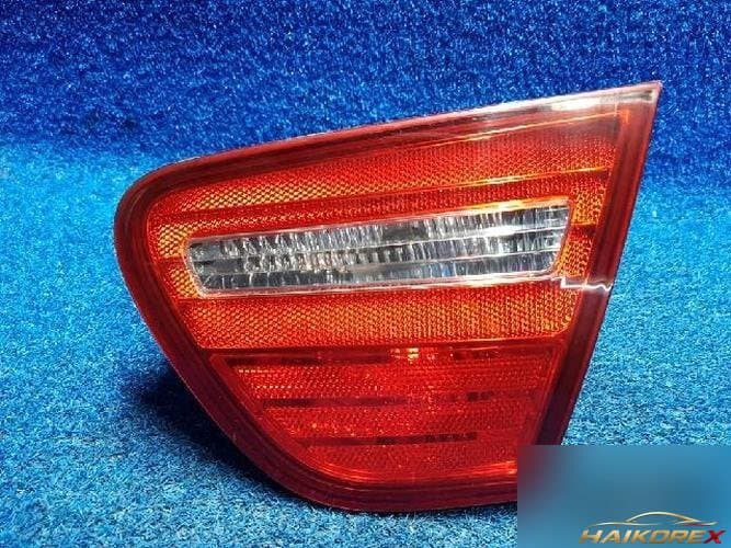 Hyundai Avante 2010 — задний фонарь правый (внутренний)