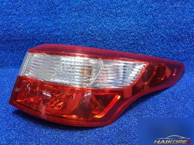 Renault SM5 2011 — фара задняя правая наружная