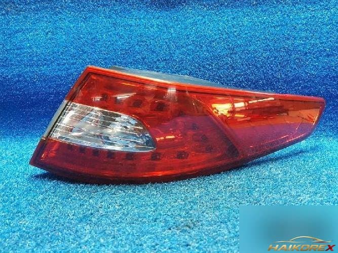 Kia K5 2012 — задний фонарь правый наружный