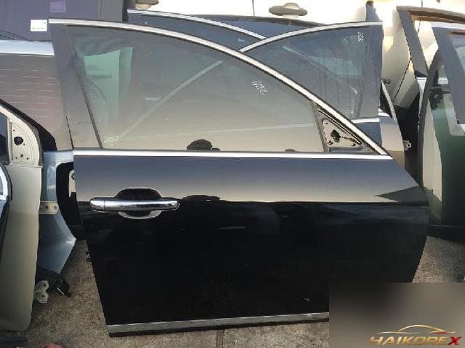 Hyundai Genesis 2012 — передняя дверь правая