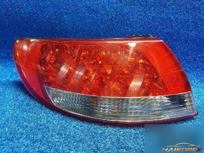 Hyundai Grandeur 2006 — фара задняя правая (наружная) 924023L001