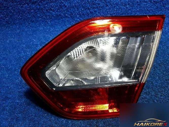 Renault SM3 2012 — задний фонарь правый внутренний (комплект 2)