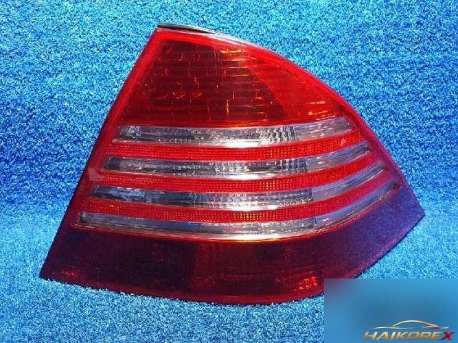 Mercedes-Benz S-Class 2002 — фара задняя правая (наружная) 65