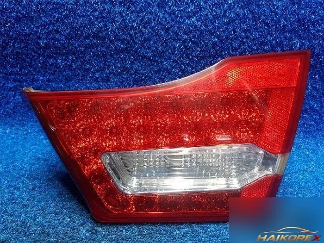 Kia Sorento 2009 — фонарь задний внутренний правый