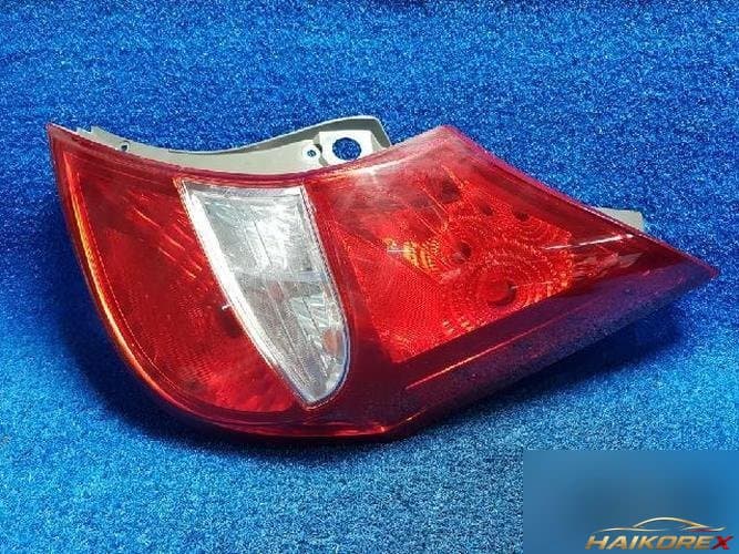 Hyundai Accent 2012 — фонарь задний правый наружный
