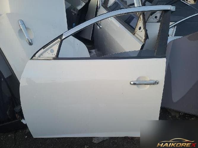Hyundai Avante 2008 — передняя дверь левая