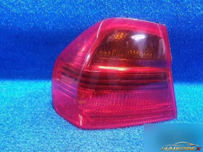 BMW 3 Series 2005 — фара задняя левая наружная 458