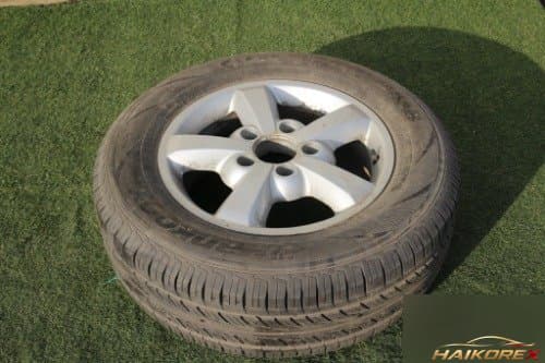 Колесо в сборе 17 дюймов 529103E702 245/65R17