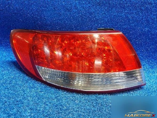 Hyundai Grandeur 2006 — задний фонарь левый внешний 924013L001