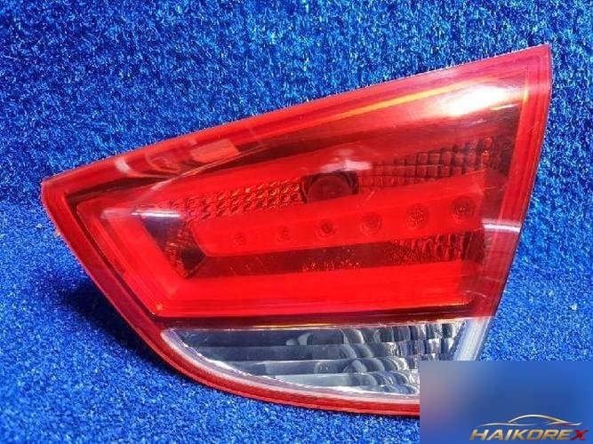 Hyundai Tucson 2011 — фонарь задний правый внутренний