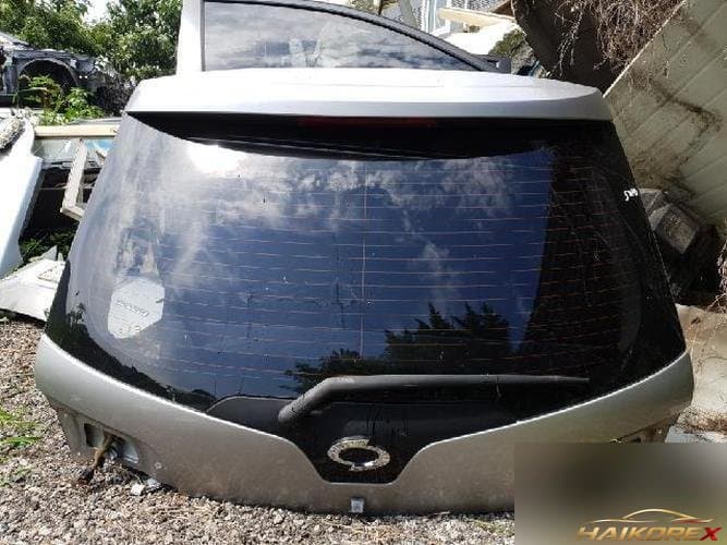 Renault QM5 2009 — крышка багажника 2