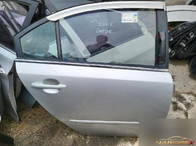 Kia Roche 2008 — дверь задняя правая