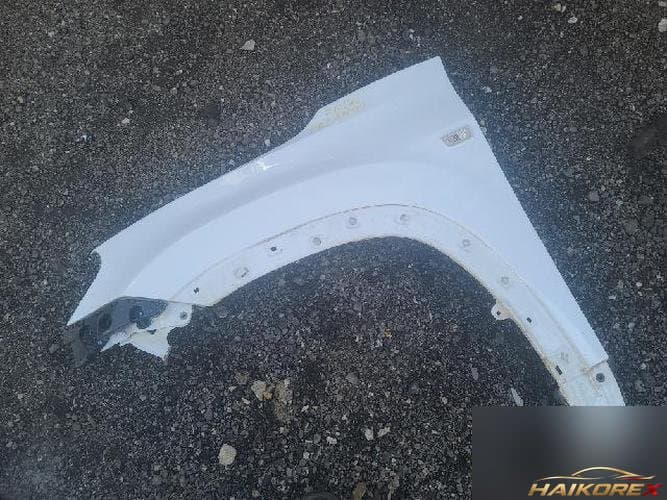 Chevrolet Orlando 2012 — крыло левое