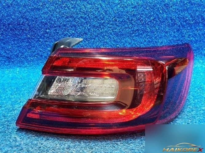 Renault SM6 2016 — фара задняя правая наружная 265502736R
