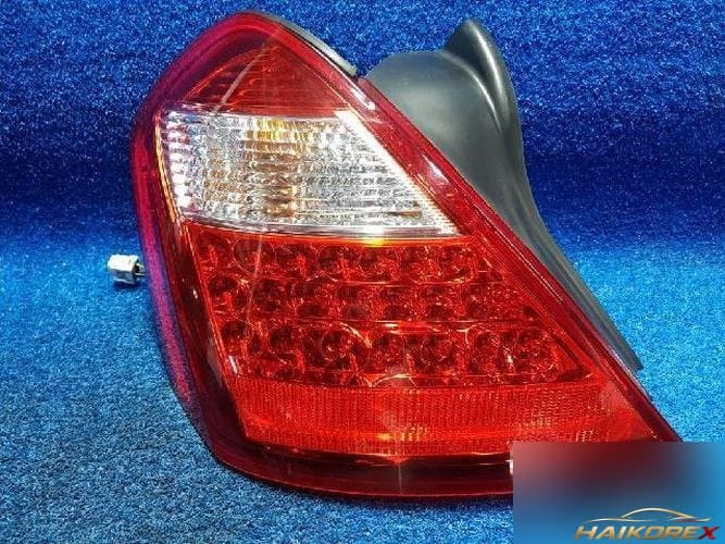 Renault SM7 2011 — задний фонарь левый внешний