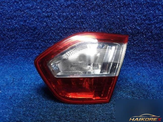 Renault SM3 2010 — задний фонарь внутренний правый 265500017R
