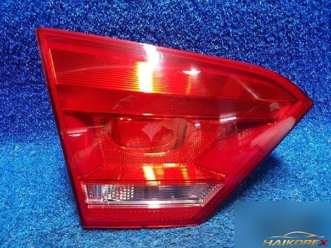 Volkswagen Passat 2014 — фонарь задний внутренний левый 561945093C