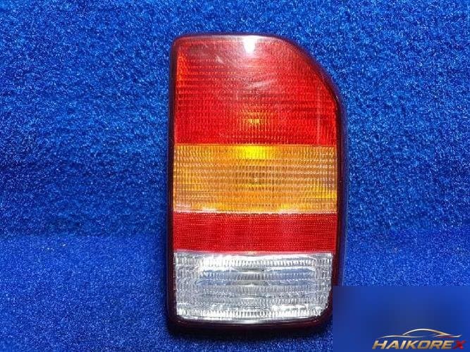 Kia Retona 2001 — фара задняя правая (наружная)