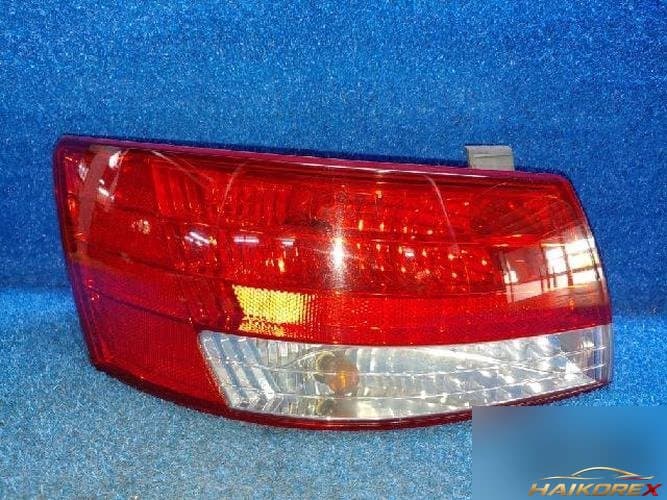 Hyundai Sonata 2005 — фара задняя левая наружная