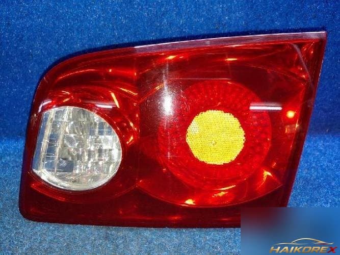 Kia Sorento 2006 — задний фонарь правый внутренний 4