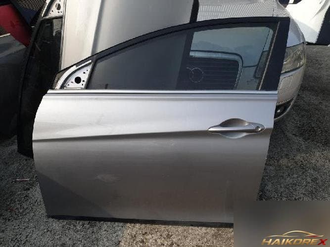 Hyundai Sonata 2010 — передняя дверь левая