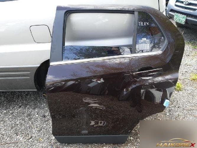 Chevrolet Matiz 2015 — дверь задняя левая
