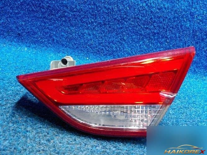 Hyundai Sonata 2013 — задний фонарь внутренний правый 924043S3