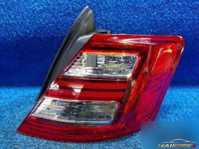 Ford Taurus 2017 — фонарь задний наружный правый DG13-13B504-AT