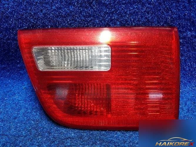 BMW X-series 2006 — фонарь задний внутренний правый 7164486-01