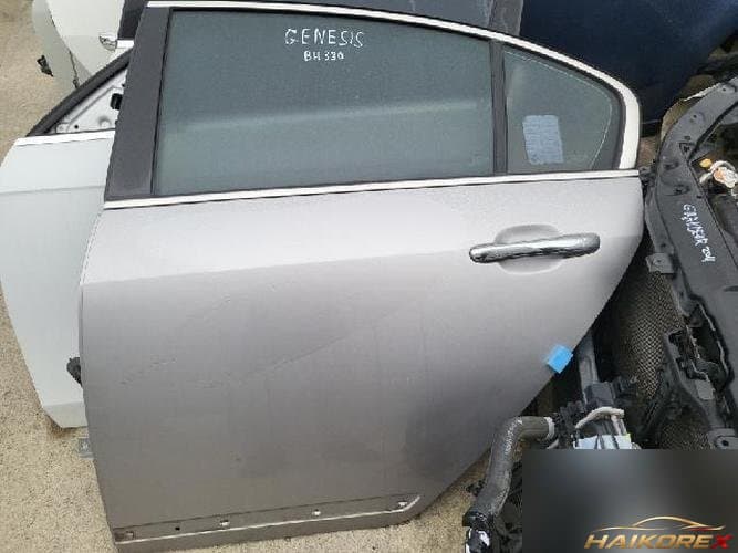 Hyundai Genesis 2010 — задняя дверь левая
