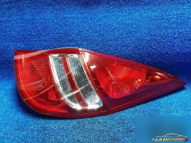 Hyundai i30 2008 — задний фонарь правый наружный 924022L000