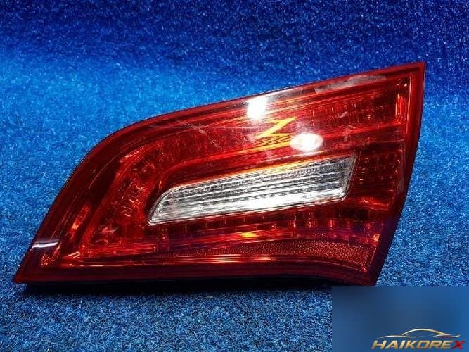 Kia K7 2011 — задний фонарь внутренний правый