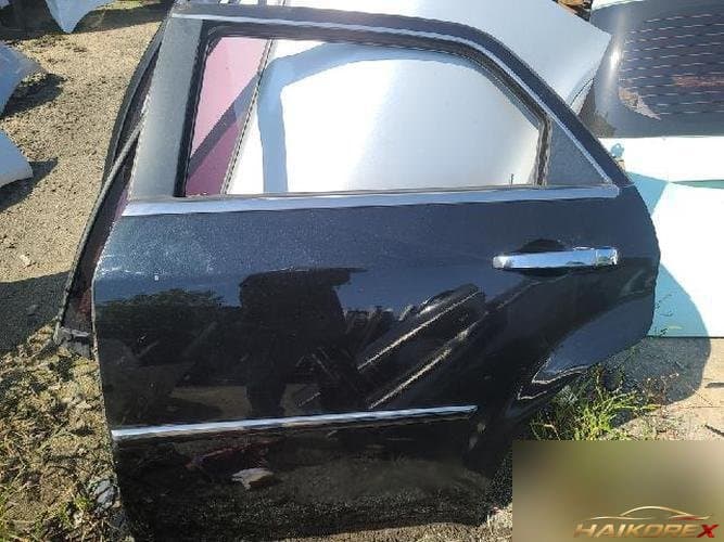 Chrysler 300 2008 — дверь задняя левая