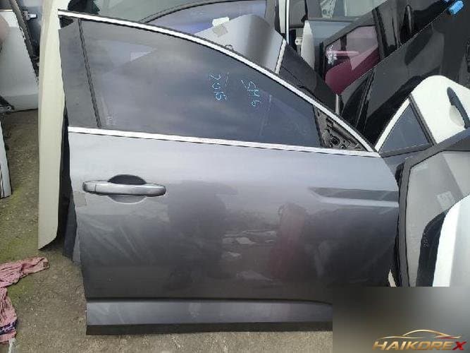 Renault SM6 2016 — дверь передняя правая