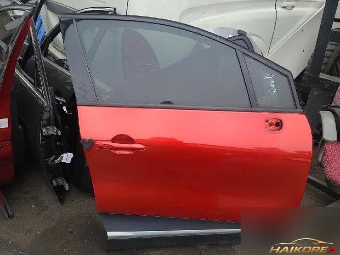 Renault QM3 2014 — передняя дверь правая