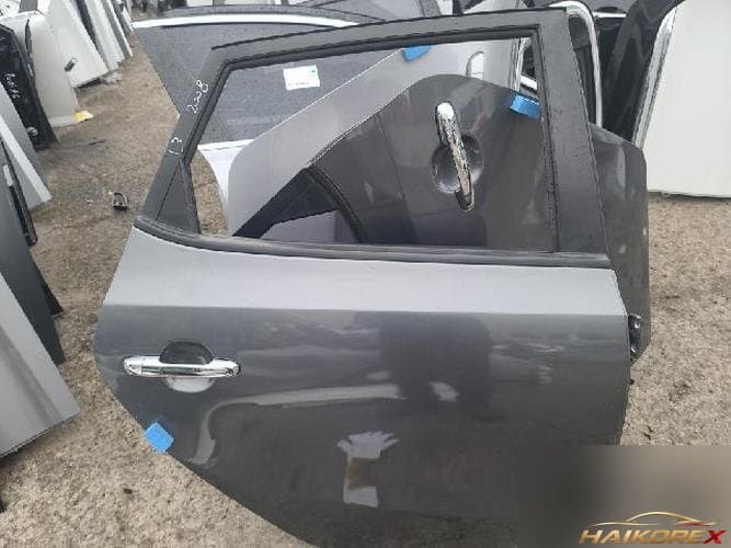 Hyundai i30 2008 — дверь задняя правая