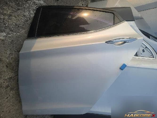 Hyundai Avante 2012 — дверь задняя левая