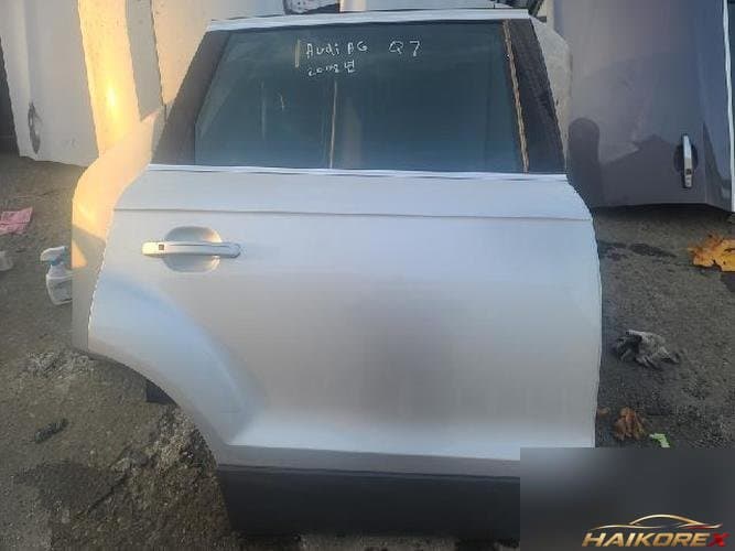 Audi Q7 2008 — дверь задняя правая