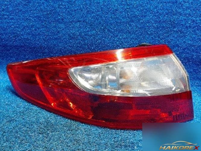 Renault SM3 2010 — фонарь задний левый наружный 10