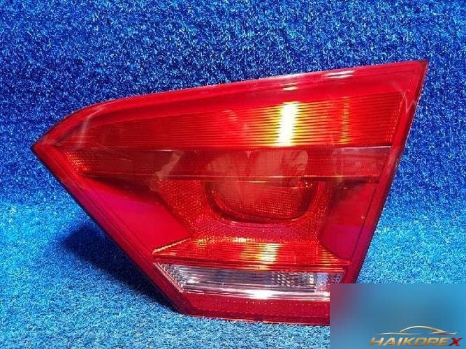 Volkswagen Passat 2014 — фонарь задний правый внутренний 561 945 094 C