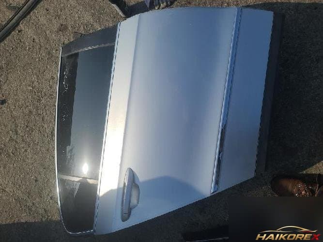 Volkswagen Passat 2008 — дверь задняя правая