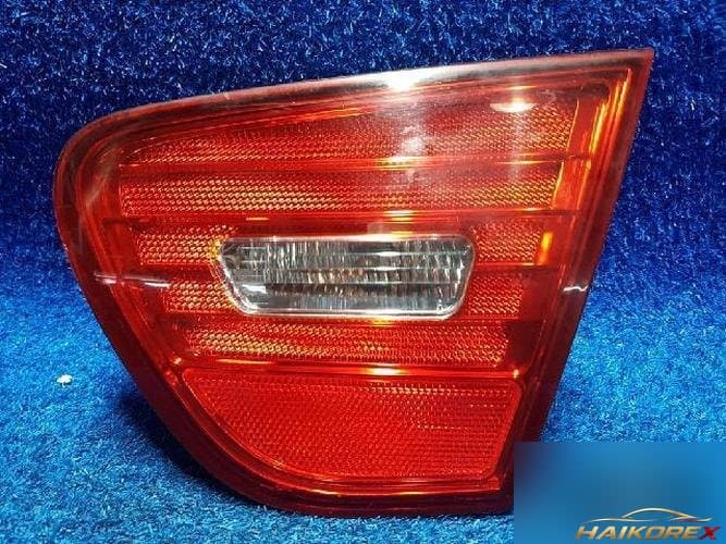 Hyundai Avante 2007 — задний фонарь внутренний правый