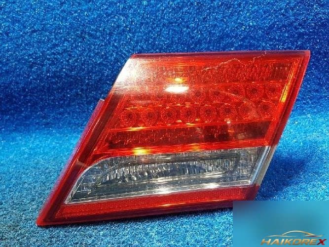 Hyundai Grandeur 2010 — фонарь задний внутренний правый LED 5-контактный