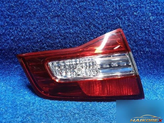 Renault QM5 2009 — фонарь задний внутренний правый