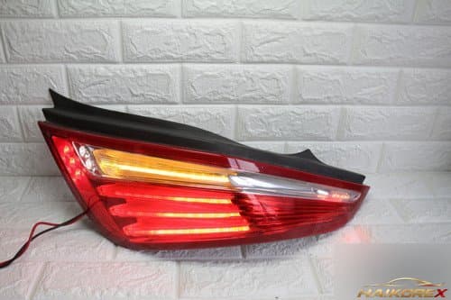 Задний фонарь левый Jaguar XJ X351