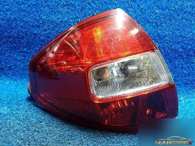 Renault QM5 2009 — фонарь задний левый наружный