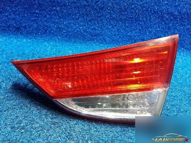 Hyundai Avante 2011 — задний фонарь правый внутренний 4