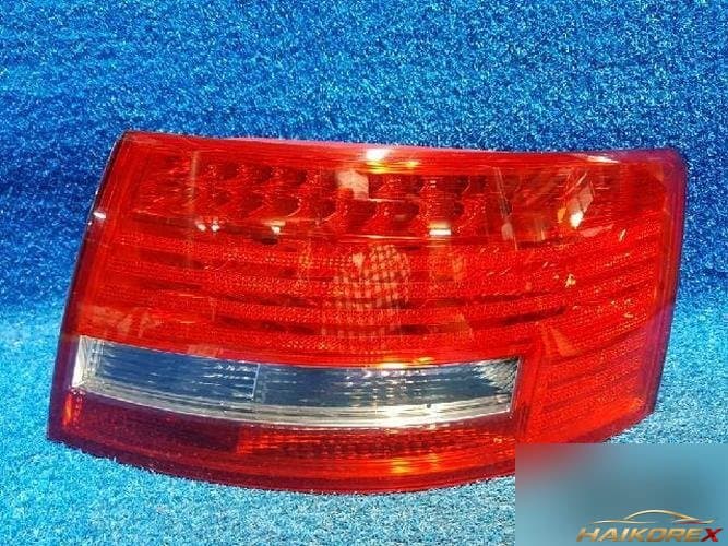 Audi A6 2011 — фара задняя правая наружная 4F0945096